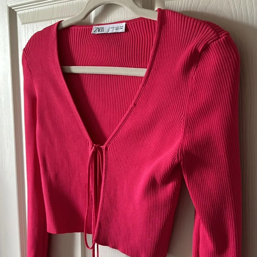 Zara Women’s Fuchsia Summer Ribbed Cropped Tie‎ Top Size Med NWOT